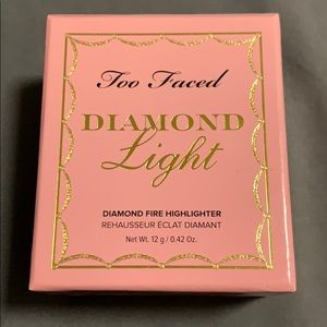 Too Faced Diamond Fire Highlighter